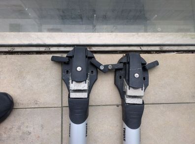 Thule ThruRide 565 bike carriers