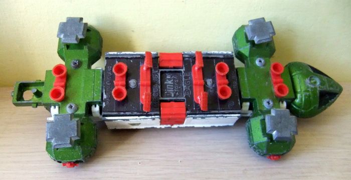 Dinky Meccano Eagle Space 1999