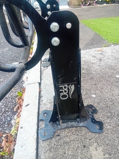 Pullup bar