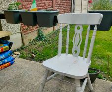 Free 4 wooden dining chairs