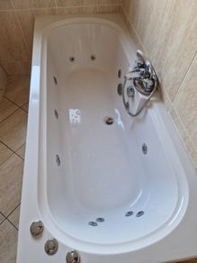 Jacuzzi  bath