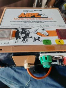 mains fence energizer