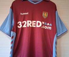 Aston Villa Jersey. Official Hummel Mens Home Jersey From Season 2006/2007.Authentic Original From The Time. Collect In Dublin Or Receive Via Post.