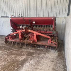 Pottinger kongskilde onepass seeder