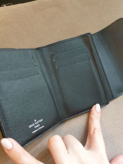 LOUIS VUITTONBlack Electric Epi Leather Joey Wallet