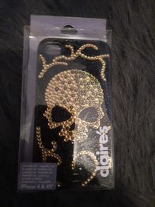 SWAP OR SELL black and gold skull i phone cover
