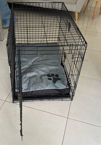 Dog Crate + mattress