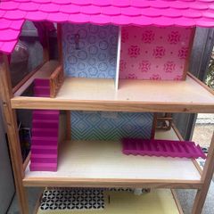 Our Generation Dolls house