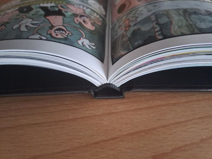 Rat Queens Deluxe Edition Volume 1-3 (RAT QUEENS DELUXE HC)