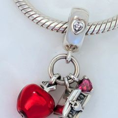 Pandora Disney Snow White apple and heart dangle charm