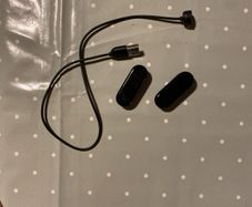 Mi 4 with one charge cable no wrist straps