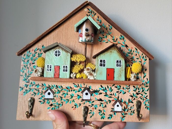 Handcrafted wooden key holder!