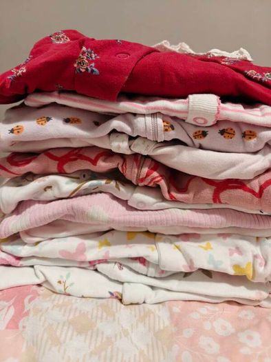 Baby girl 3-6 m clothes bundle 2