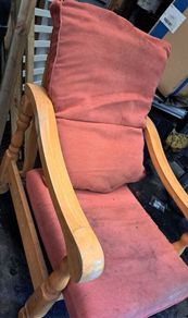 Fireside solid chair with cushions
