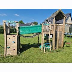 Play centre