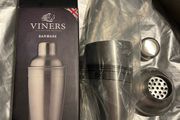 Stainless steel cocktail shaker