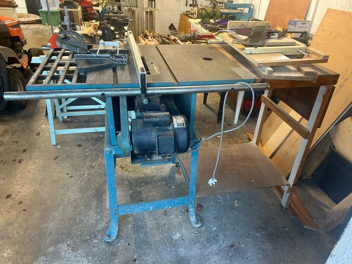 Cast Iron Table Saw  Heavy Duty 2HP