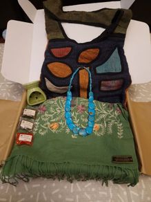 Artisan Nepalese accessories gift set