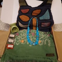 Artisan Nepalese accessories gift set
