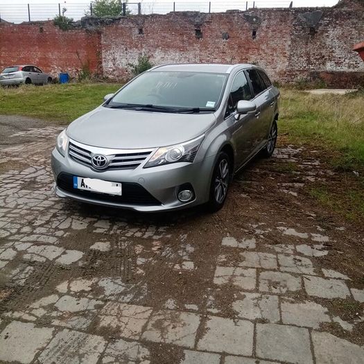 2012 toyota avensis estate 2.0 d4d parts