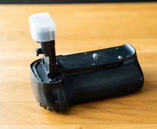 Camera battery grip for Canon 60D