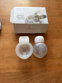 Electric breast pump