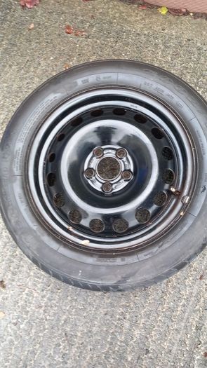 Ford 4 Wheels and tyres