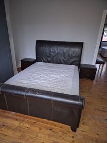 King size bed