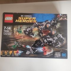 Lego knight crawler tunnell attack box