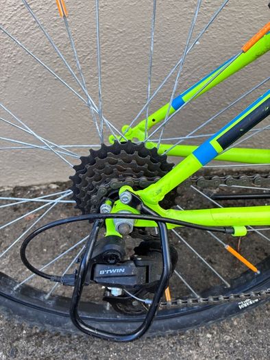 Kids mountain bike