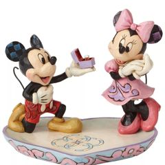 Enesco Disney Traditions Collection by Jim Shore Mickey and Minnie Mouse A Magical Moment