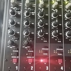 Behringer DX 2000 7ch DJ mixer