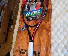 Yonex VCore SV 100