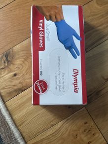 vinyl gloves