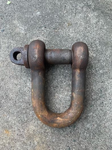 D Shackle
