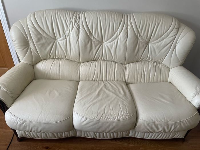 3 + 2 Leather couches
