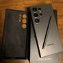 Samsung Galaxy S24 Ultra 512GB top condition Image 3
