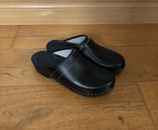 Slip-on Clogs