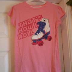 Girls Fab Soft Pink T-shirt Age Age 12+ Years 32-33cm Across. Mint