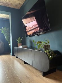 Console table