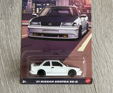 Hot Wheels Nissan Sentra