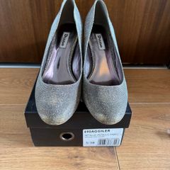 Dune Metallic heels size 38 includes spare heel tips, only worn once