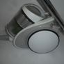 Bagless vacuum cleaner Image 6