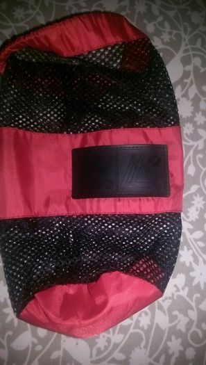 Nice looking" Mac in A Sack "- kid sized