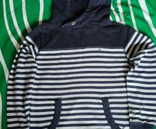 Hilfiger Hoody age 11-12