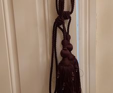 Tiebacks  wine colour