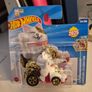 hotwheels luckycat Image 2
