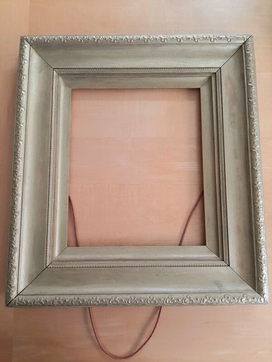 Antique gilt picture frame