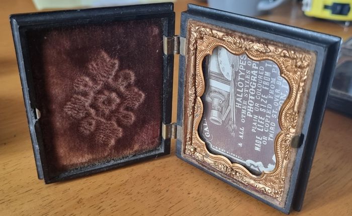 19thC Gutta percha travel photo frame