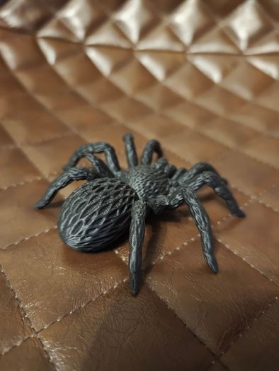 3D Printed Articulated Spider Tarantula Halloween Toy